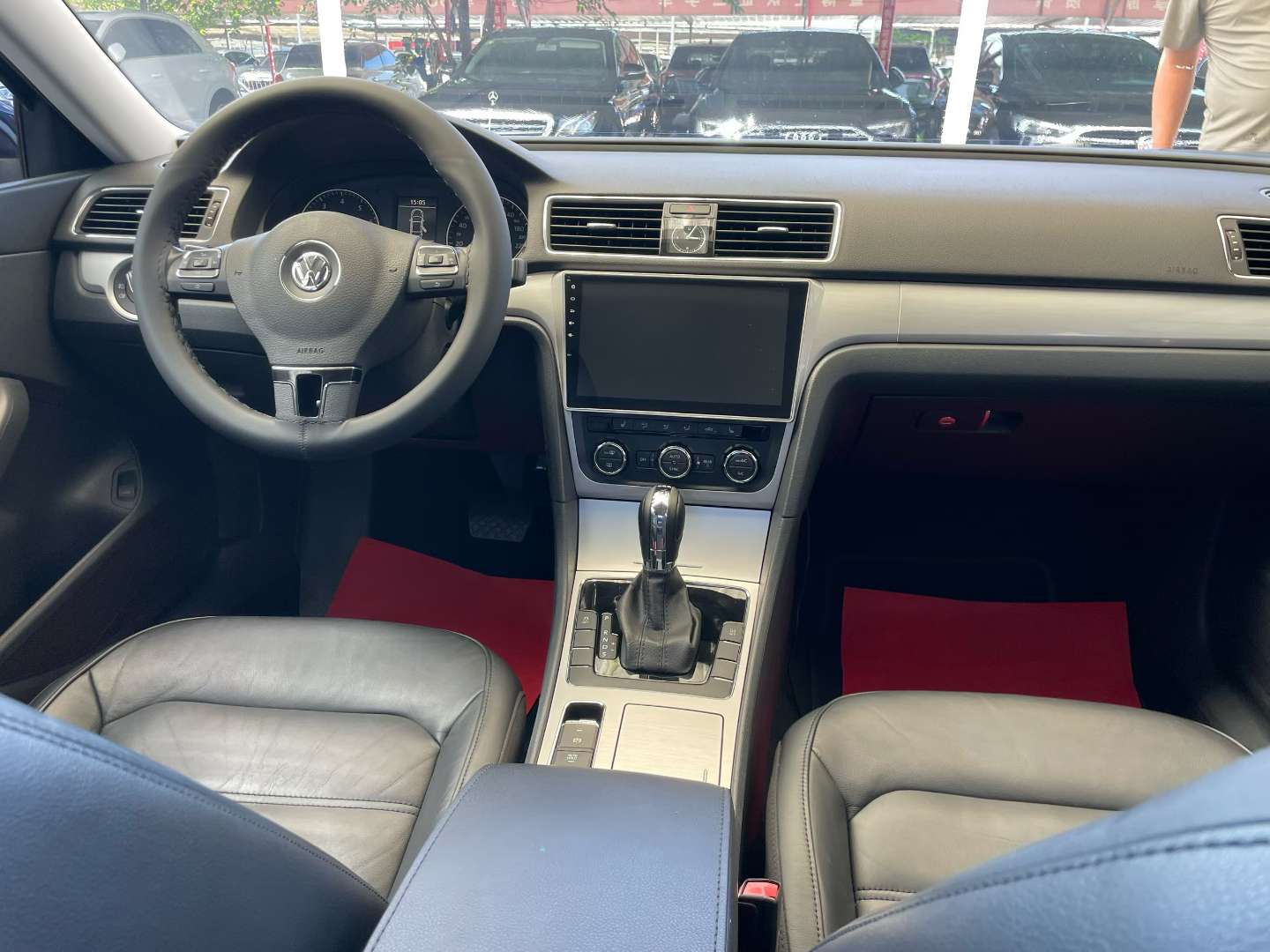 Volkswagen Passat 1.8T High Trim Automatic with Seat Heating 4
