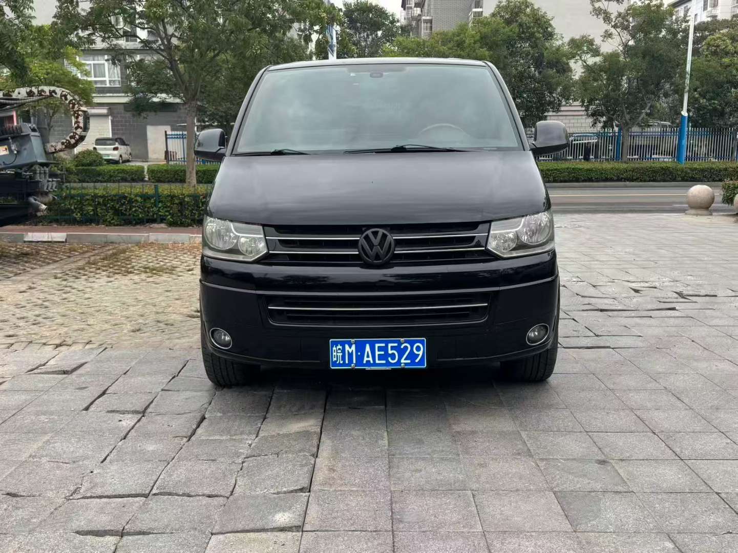 Volkswagen Multivan 2