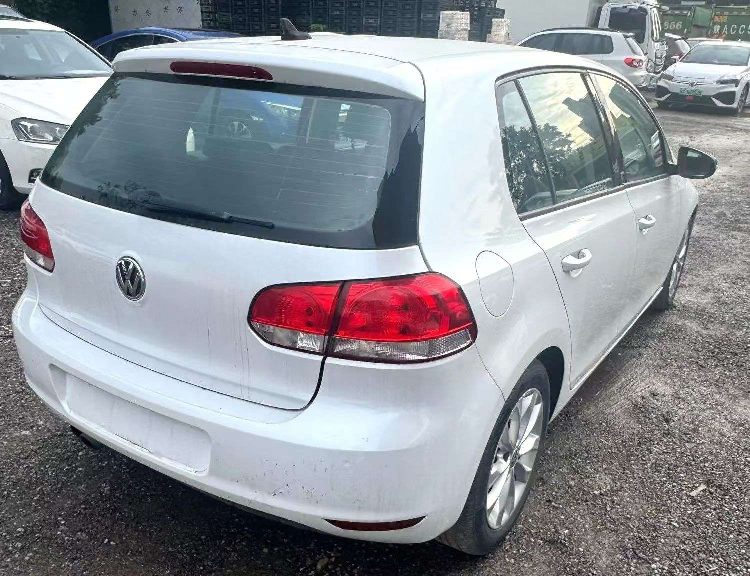 Volkswagen Golf 2011 1.4T 9