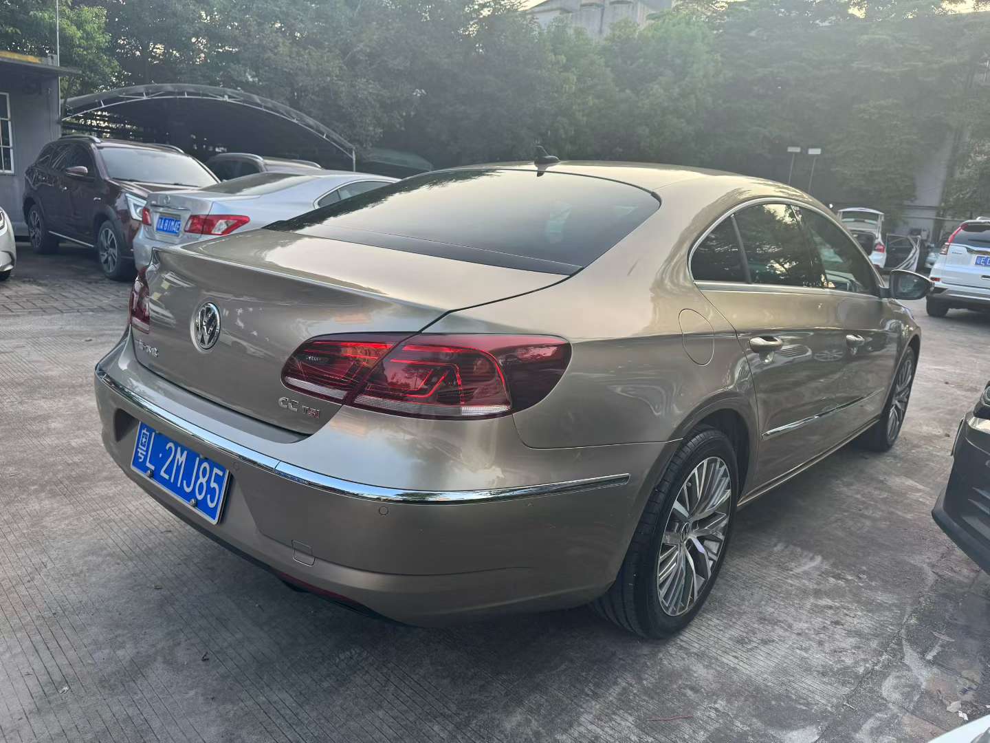 Volkswagen CC 2016 1.8T Luxury Edition 9