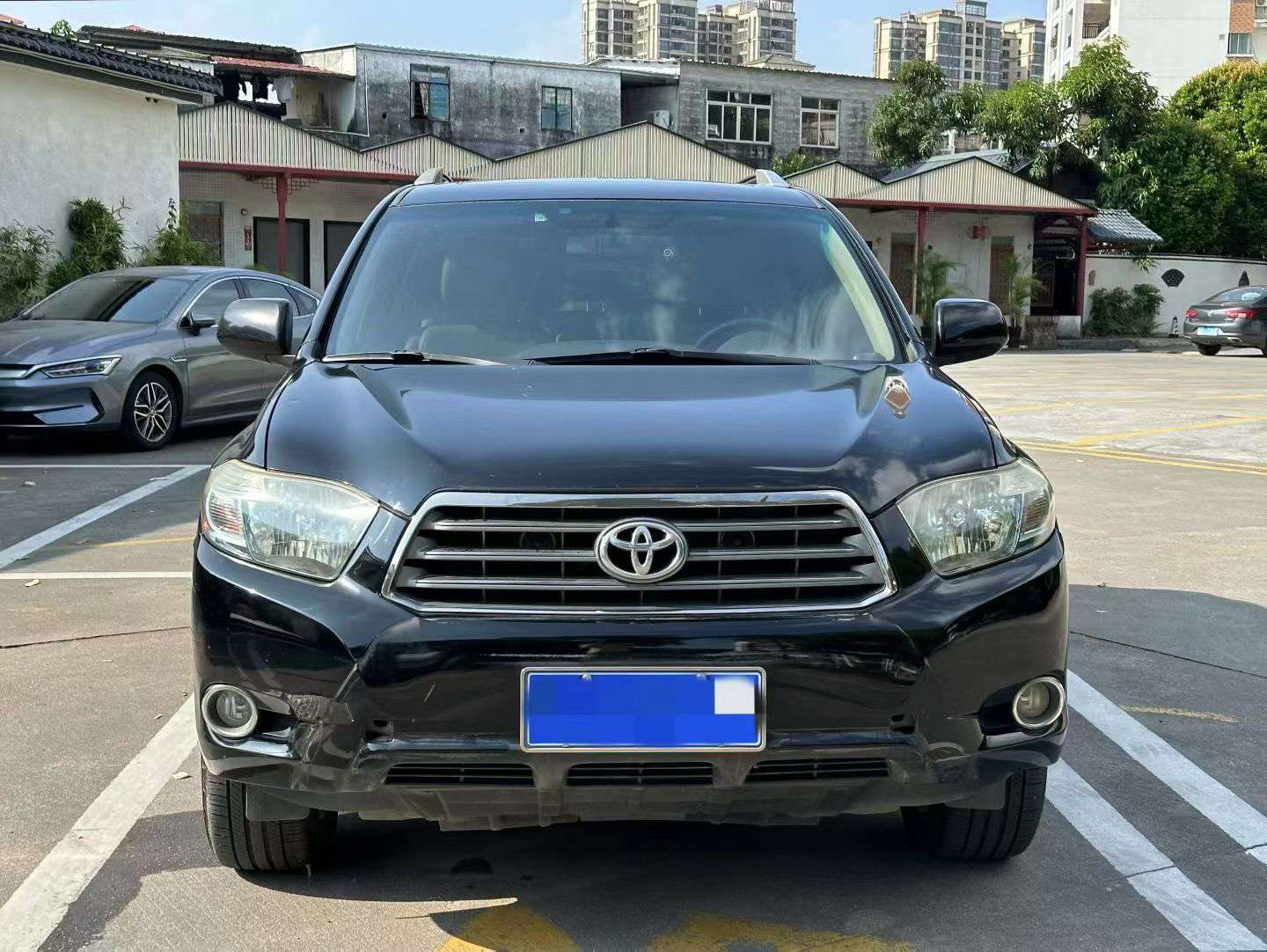 Toyota Highlander 7-Seat Luxury Edition 2.7L 2