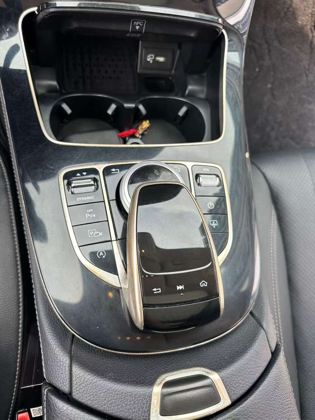 Mercedes-Benz E-Class 2017 E300L 9