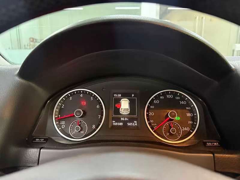 Volkswagen Tiguan 2015 1.8TSI Automatic AWD Luxury Edition 7