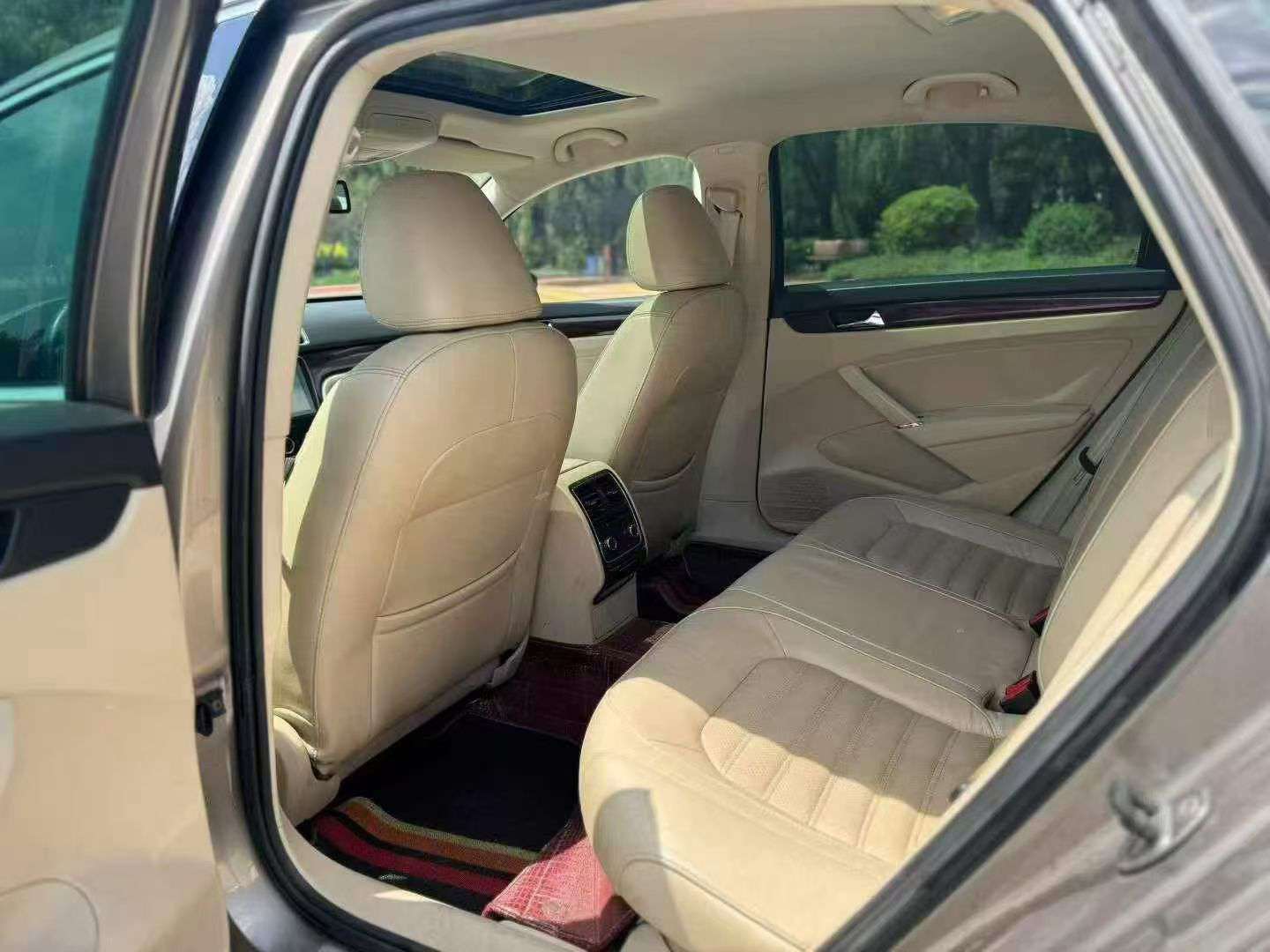 Volkswagen Passat 2012 2.0T Yuzun Edition 5