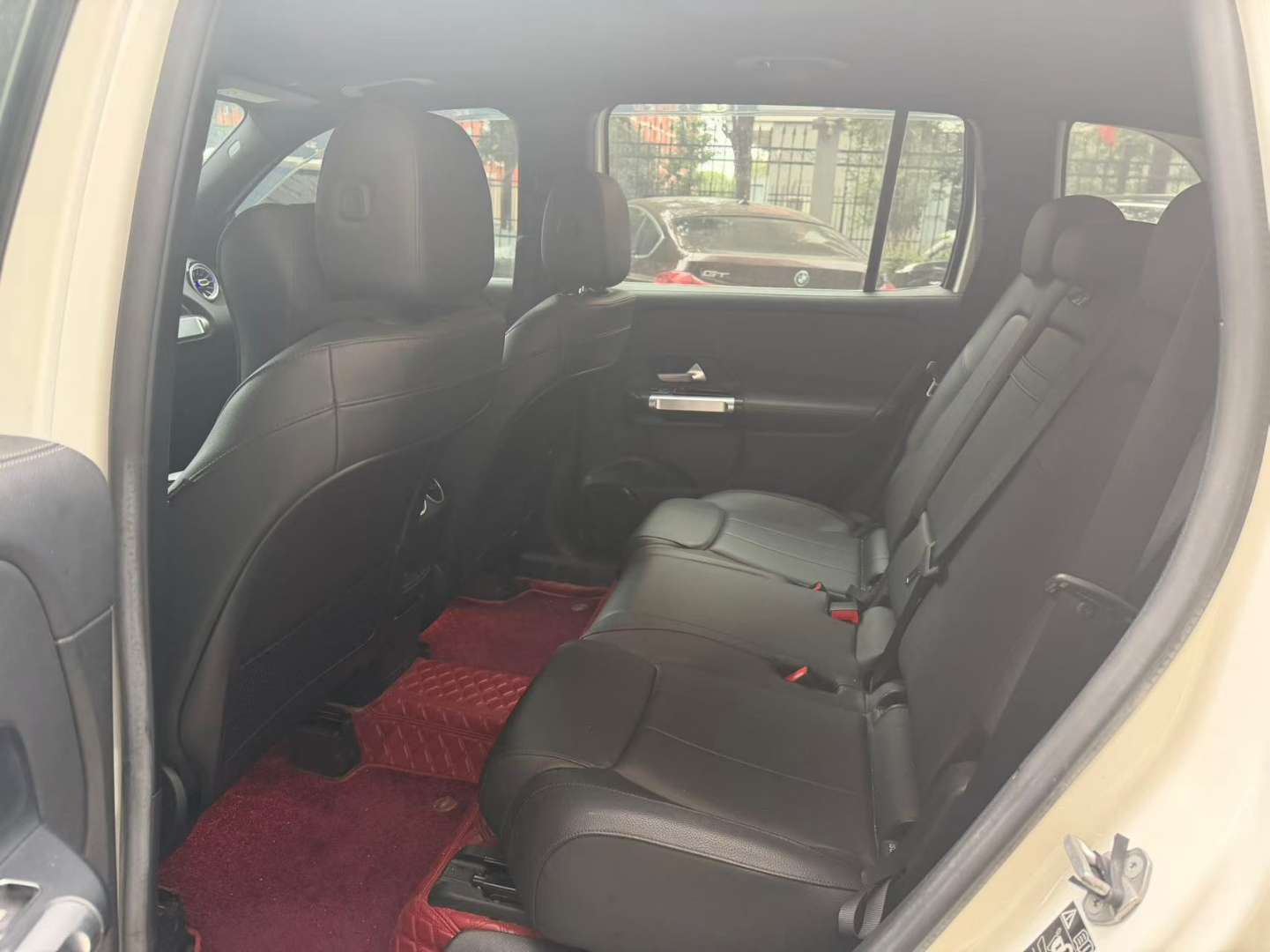 Mercedes-Benz GLB GLB200 1.3T 7-Seater Fashion Edition 8