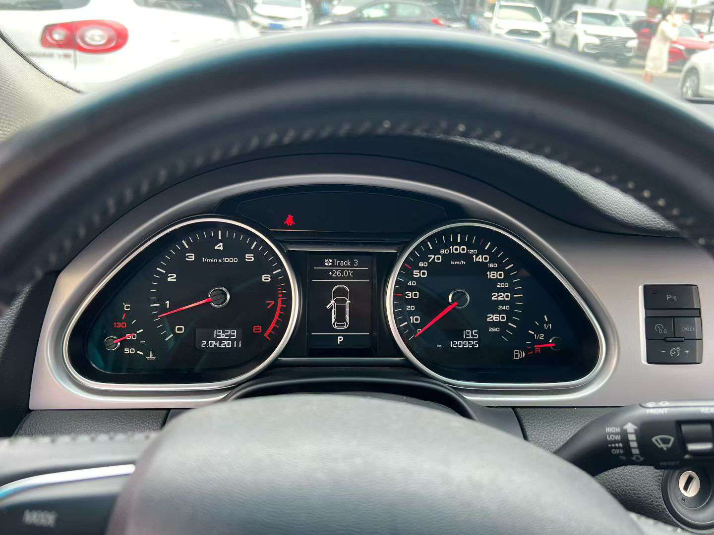 Audi Q7 6