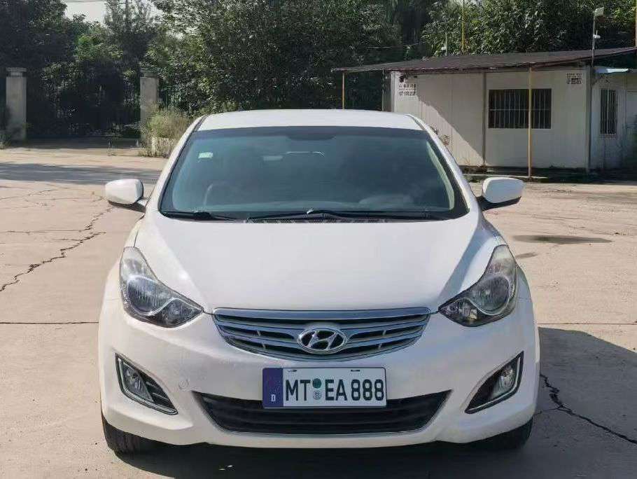 Hyundai Elantra 1.6L Automatic