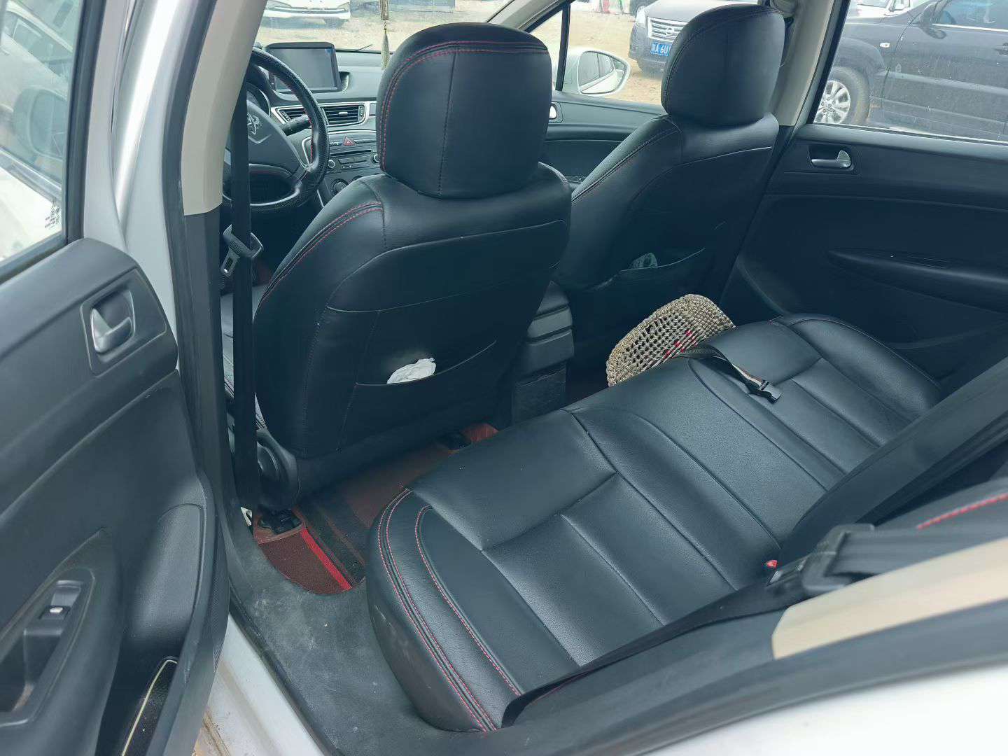 Peugeot 308 6