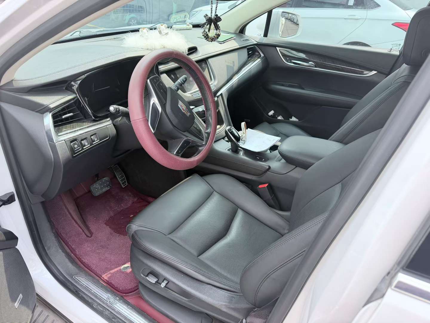 Cadillac XT5 2