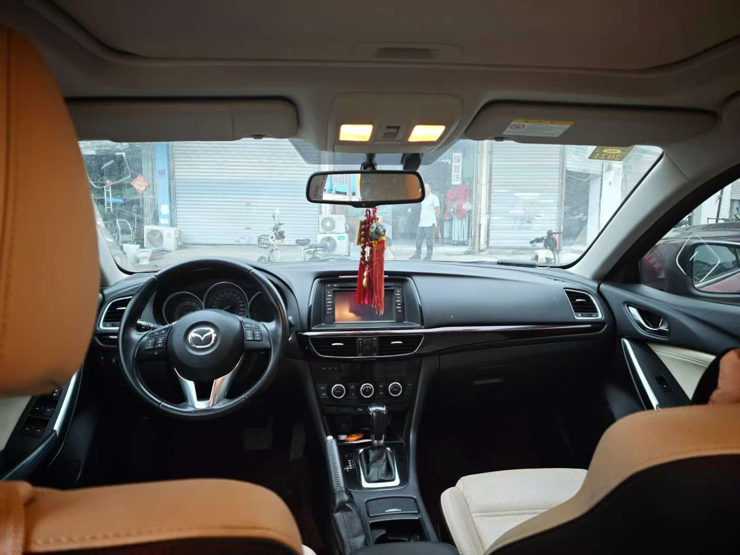 Mazda Atenza 2014 2.0L Skyactiv Luxury 6
