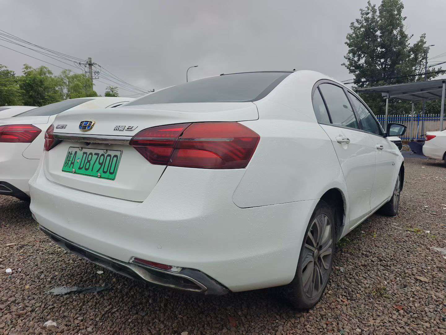 Geely Emgrand 9
