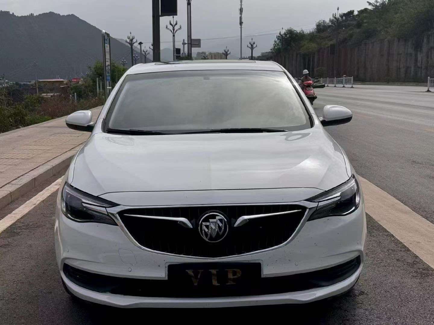 Buick Excelle 1.5L Automatic 2