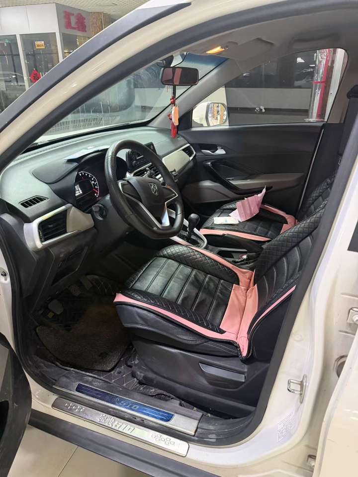 Baojun 510 2017 1.5L Manual 3
