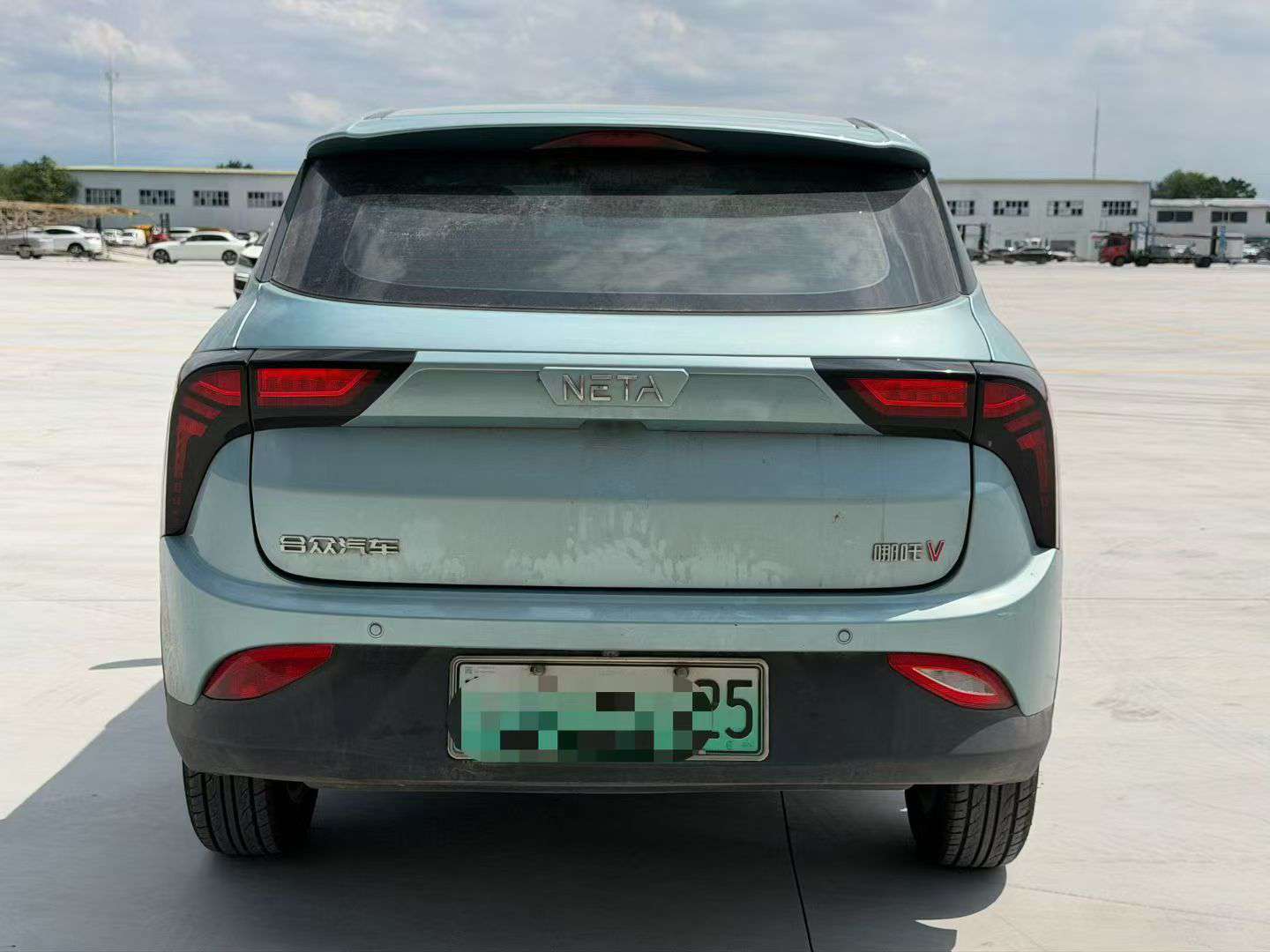 Neta V 5
