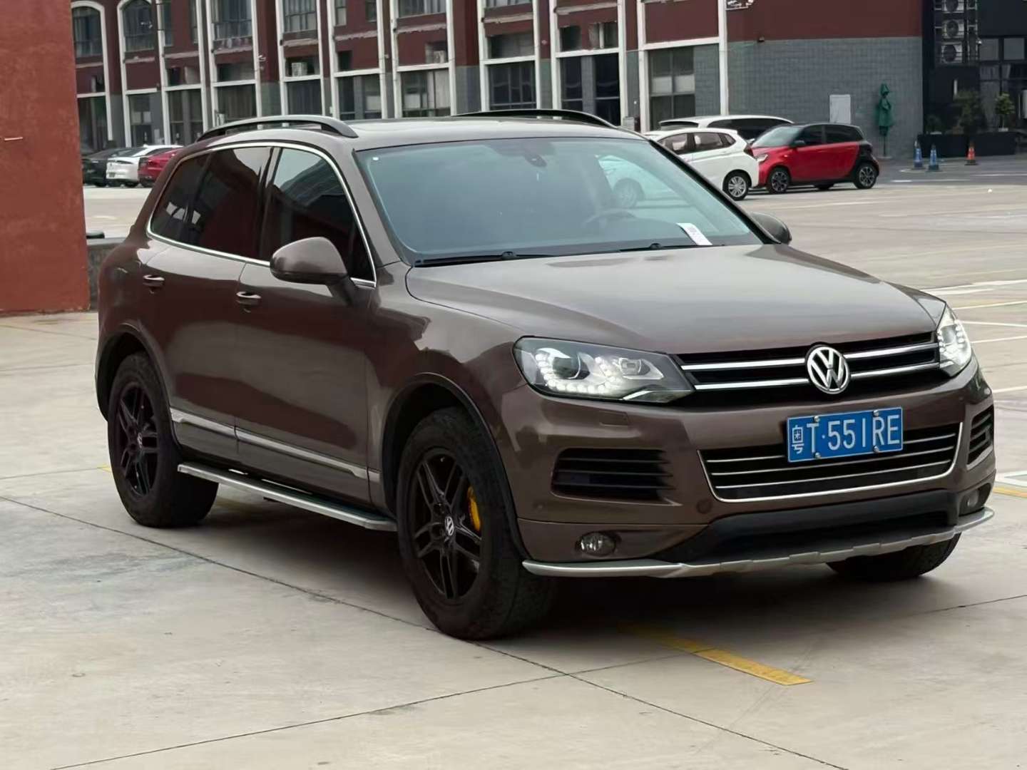 Volkswagen Touareg Luxury Edition 2