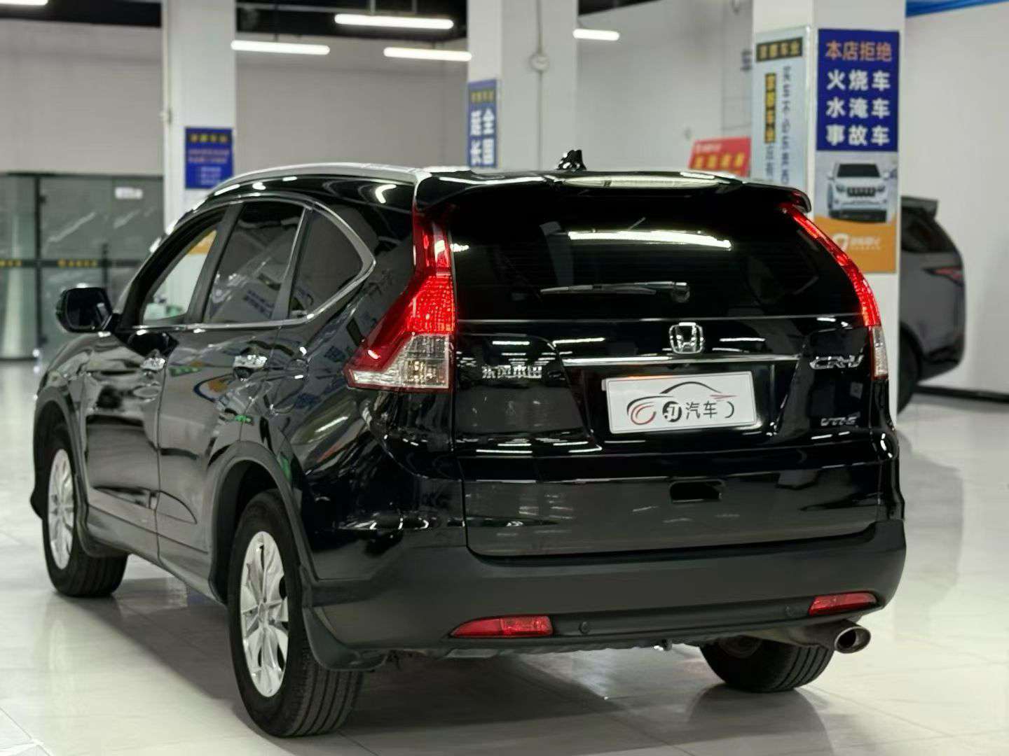 Honda CRV 2013 2.4L Automatic 4WD Sunroof Luxury 6
