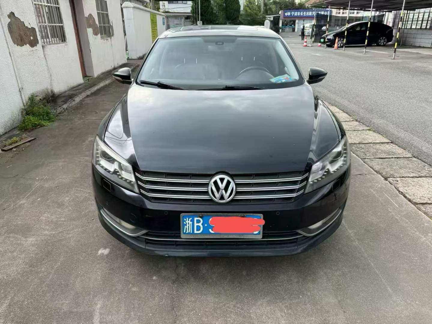 Volkswagen Passat 1.8T Yuzun Edition