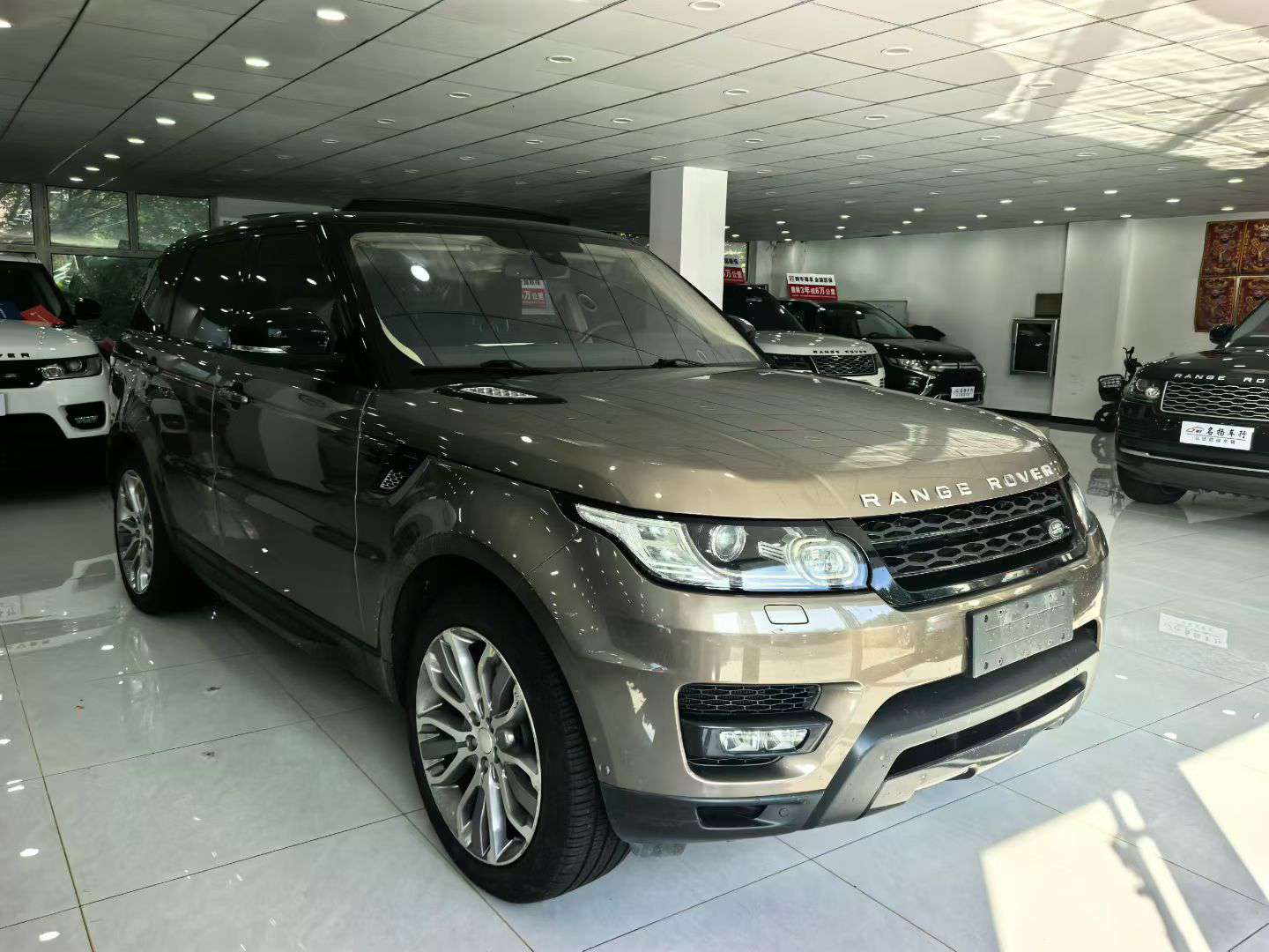Land Rover Range Rover Sport