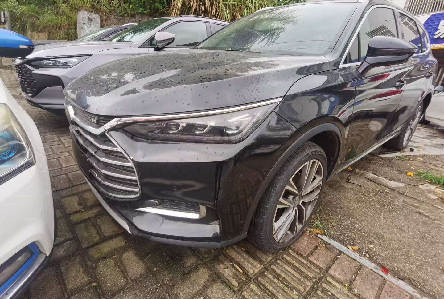 BYD Tang Automatic Panoramic Sunroof