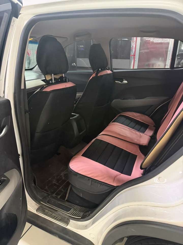 Baojun 510 2017 1.5L Manual 5