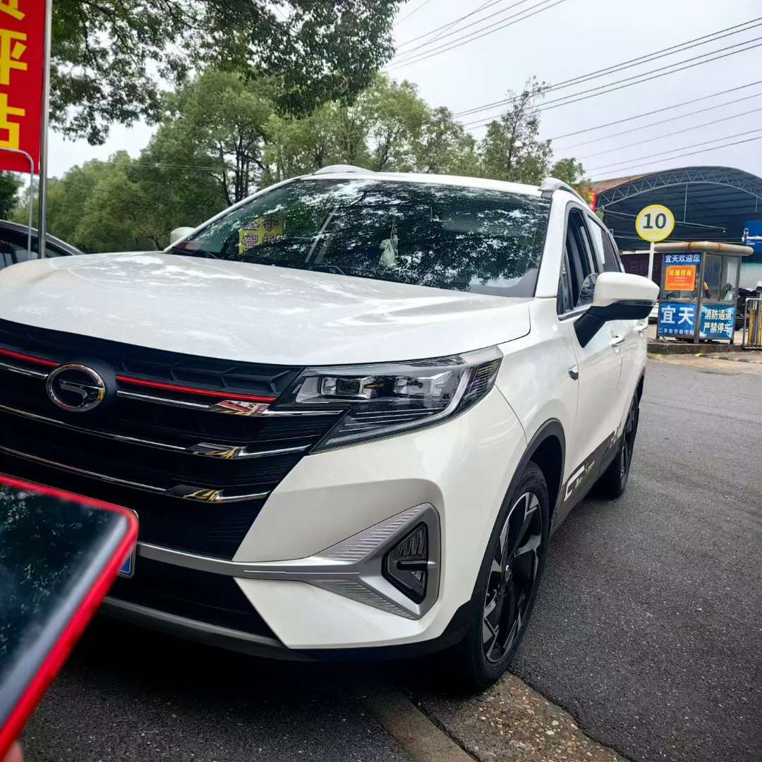 Trumpchi GS3 POWER 270T Enjoy Edition Four-Cylinder 3