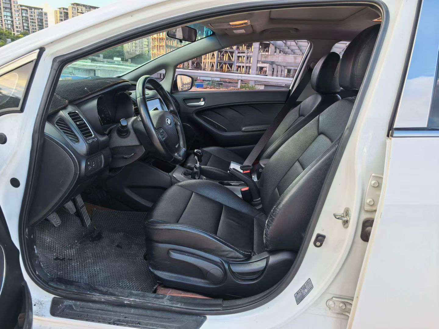 Kia K3 6