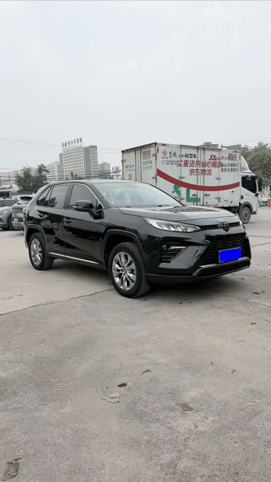 Toyota Wildlander 2020 AWD Luxury 3