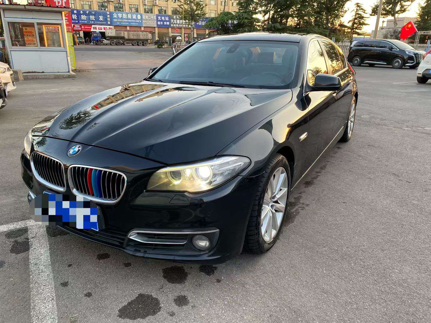 BMW 5 Series 2014 BMW 5 Series 3