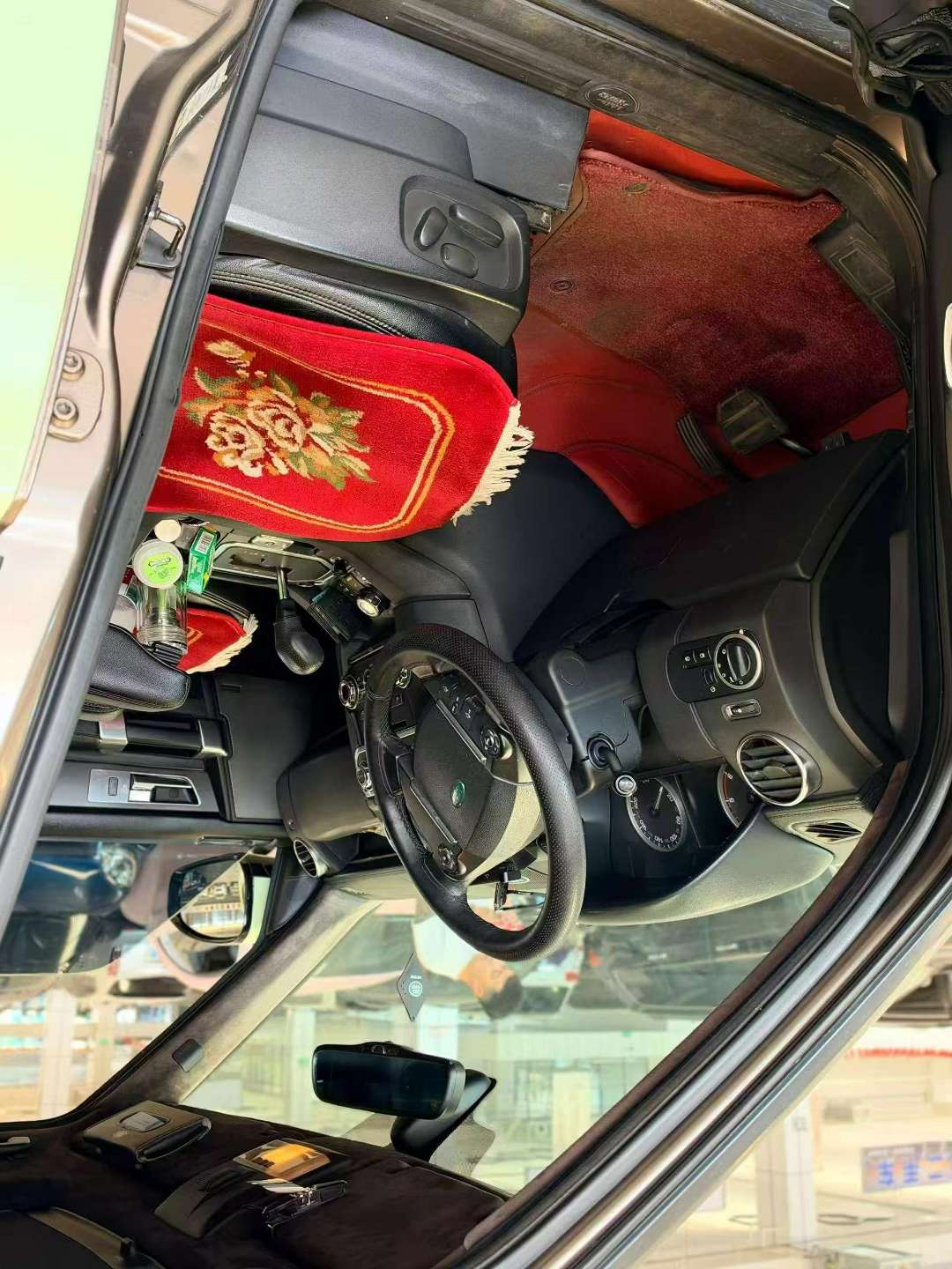 Land Rover Discovery 4 3