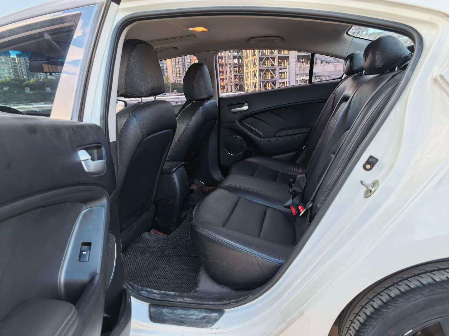 Kia K3 4