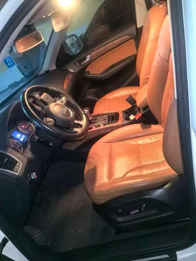 Audi Q5 5
