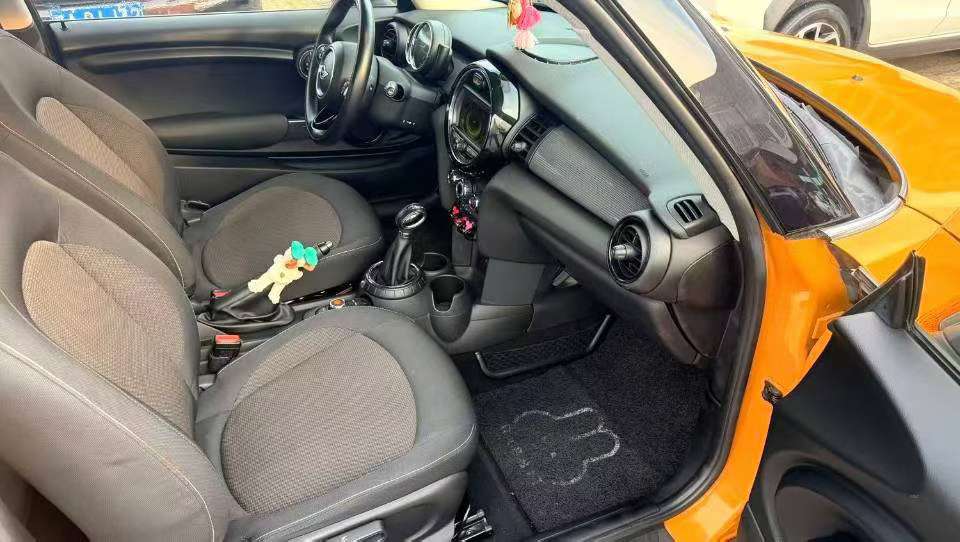 MINI Cooper 1.5T Cooper Fun 6