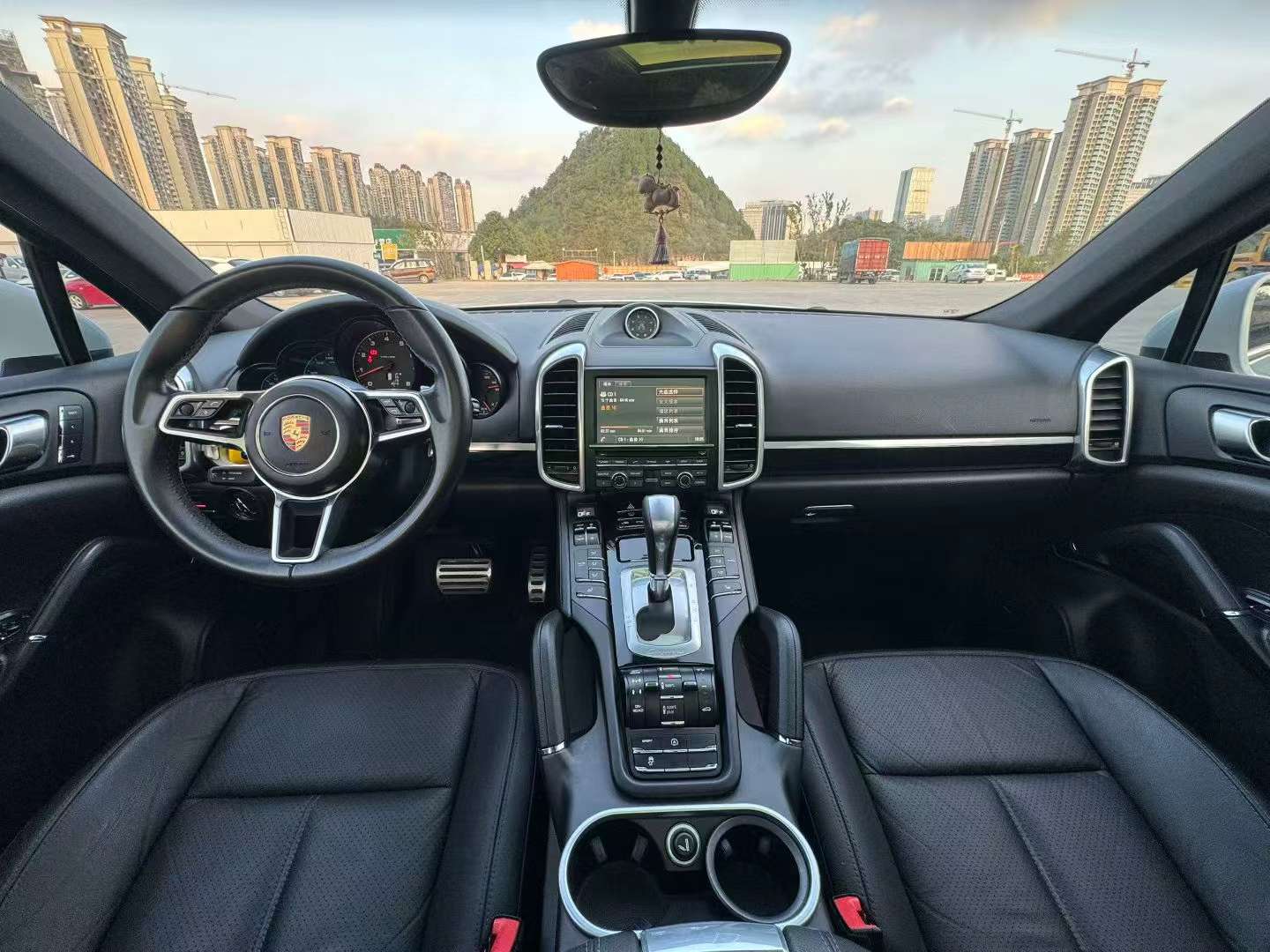 Porsche Cayenne 3.0T 5