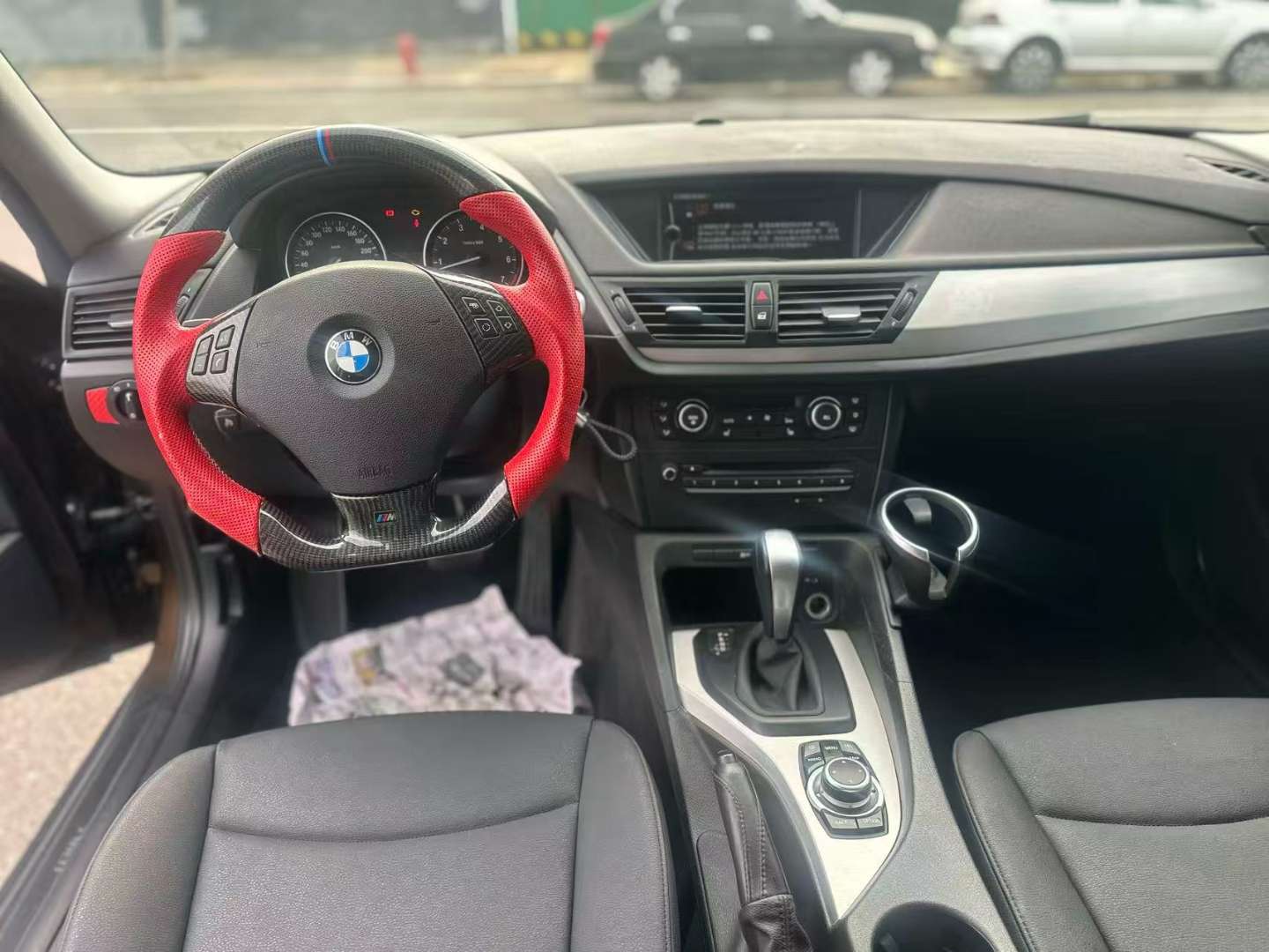 BMW X1 2012 18i Luxury Edition 3