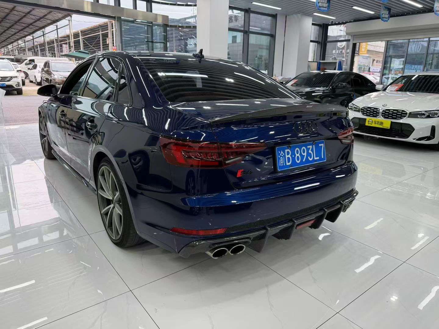 Audi S4 4