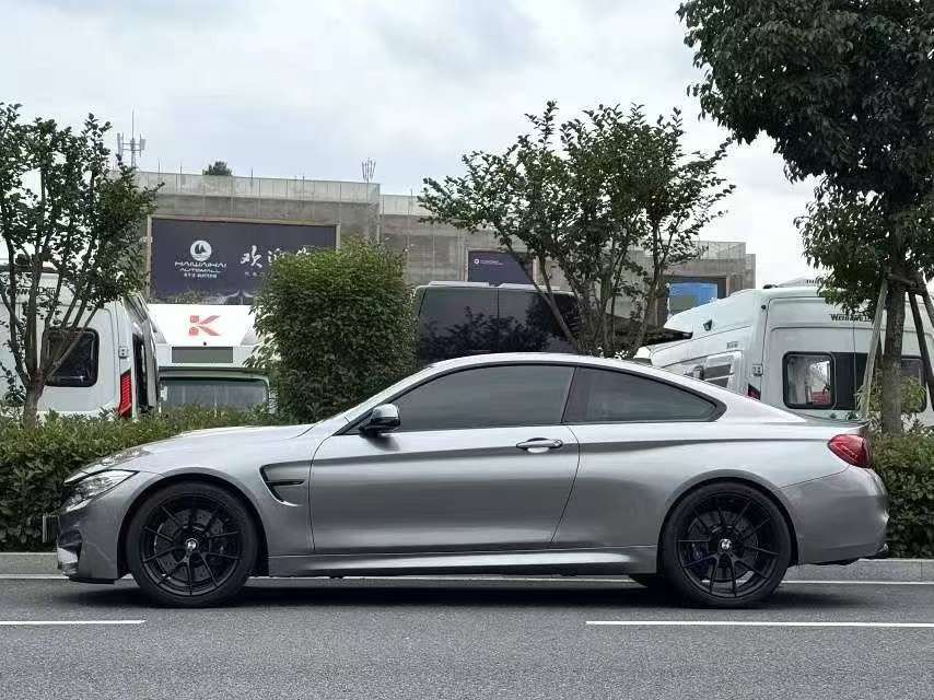BMW M4 2016 3.0T Coupe 3