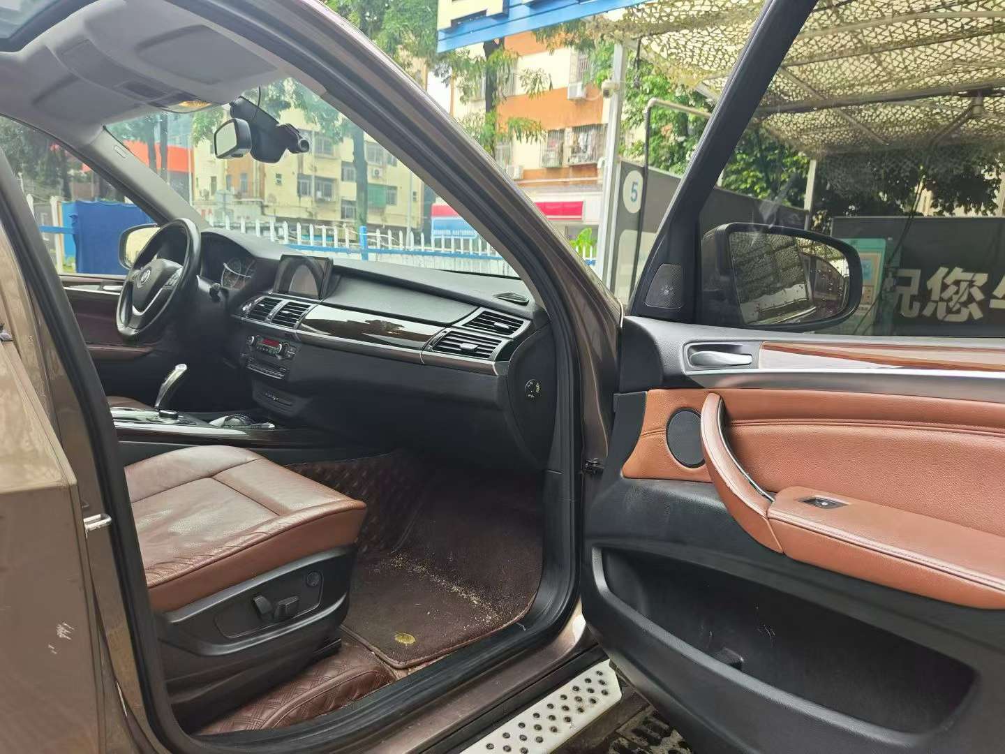BMW X5 3.0T xDrive35i Premium 6
