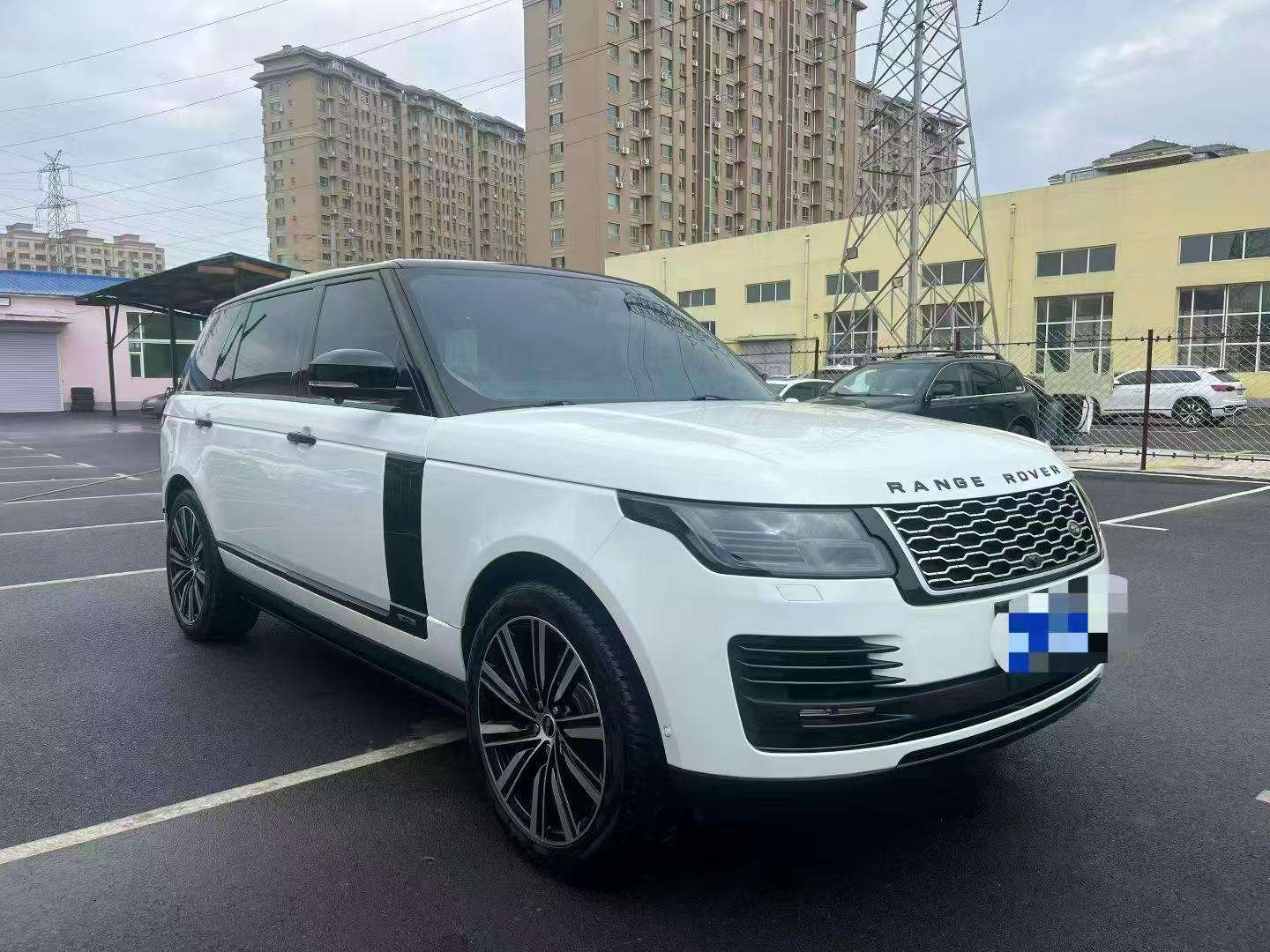 Land Rover Range Rover 2015 Long Wheelbase