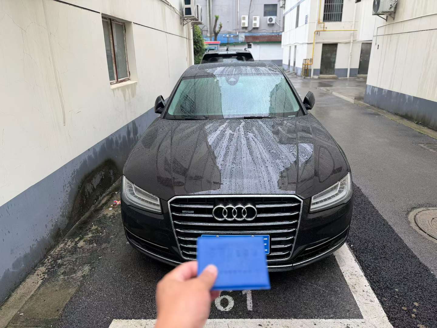 Audi A8L