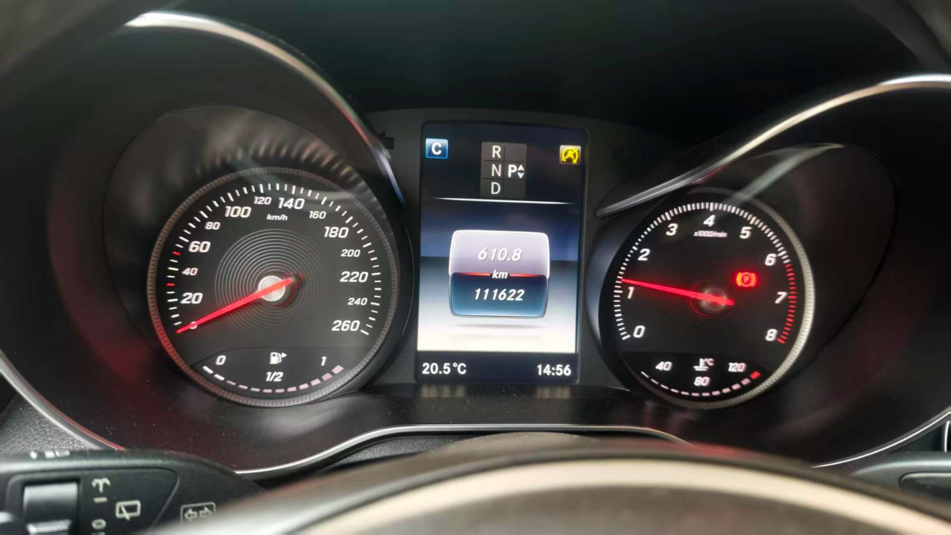 Mercedes-Benz GLC GLC260 Luxury 7