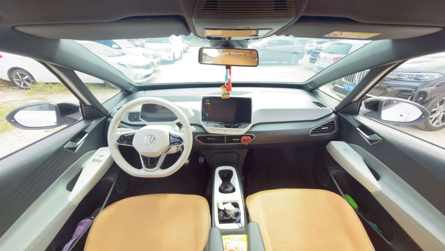 Volkswagen ID.3 5