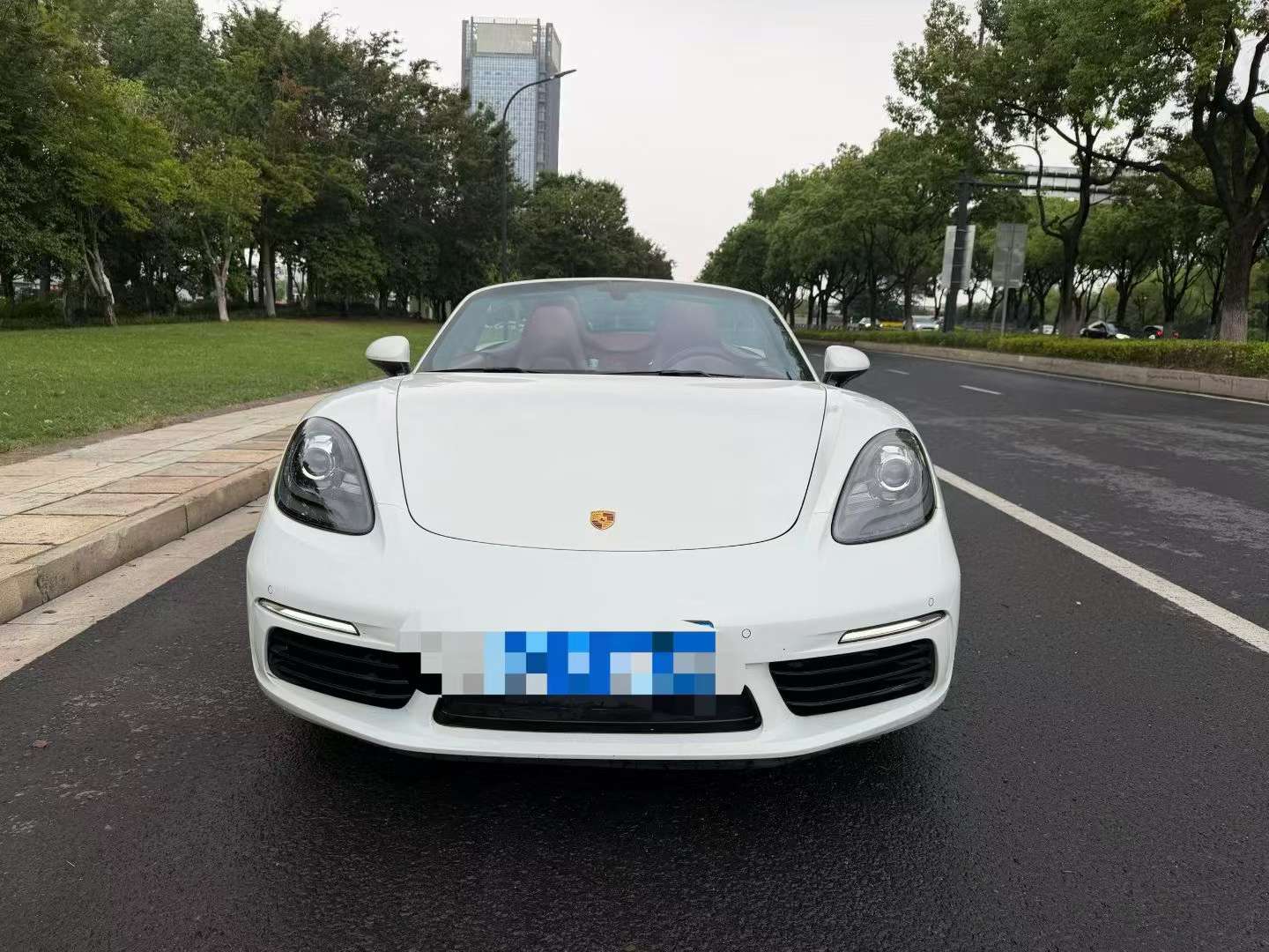 Porsche 718 2