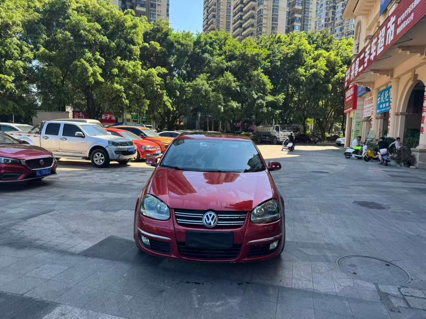 Volkswagen Sagitar 1.4T Automatic Sunroof Navigation