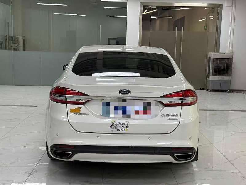Ford Mondeo 2017 EcoBoost 180 Trend 4