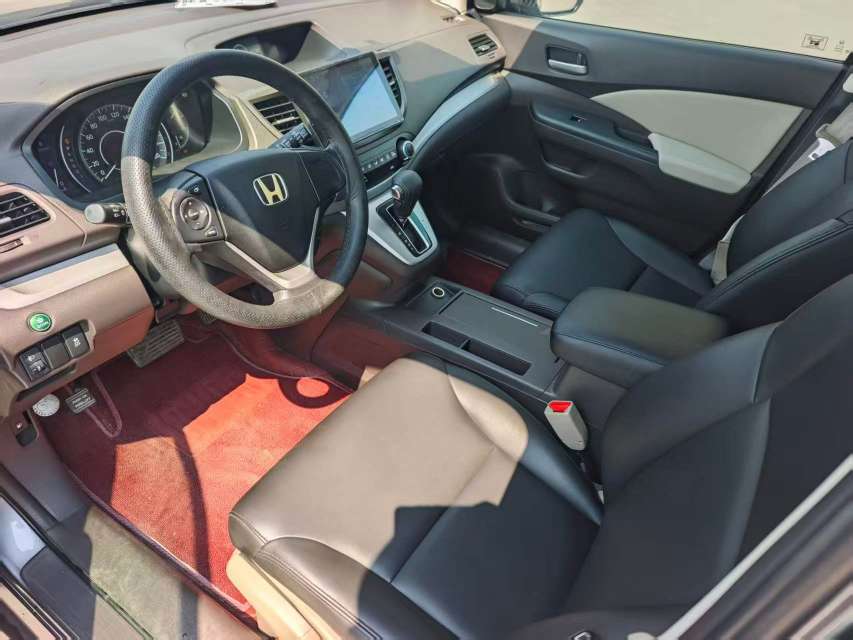 Honda CRV Facelift 2.0 AWD High Trim 4