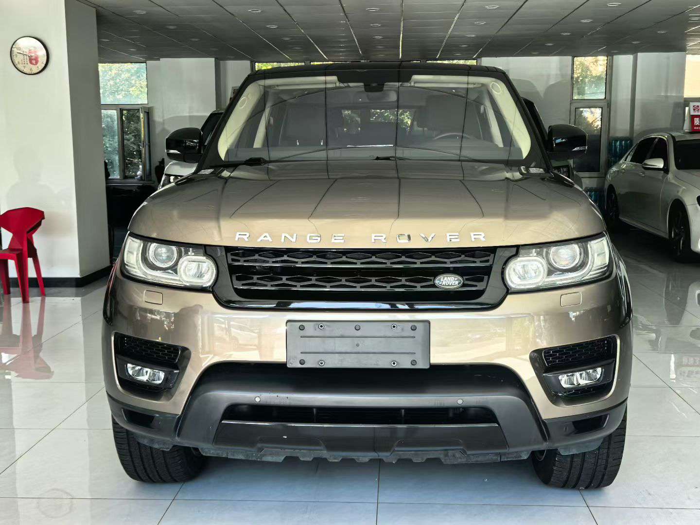 Land Rover Range Rover Sport 7