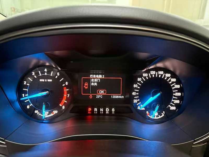 Ford Mondeo 2017 EcoBoost 180 Trend 8