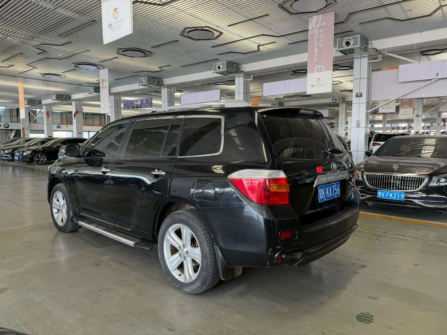 Toyota Highlander 2.7L Luxury 7-Seater 7