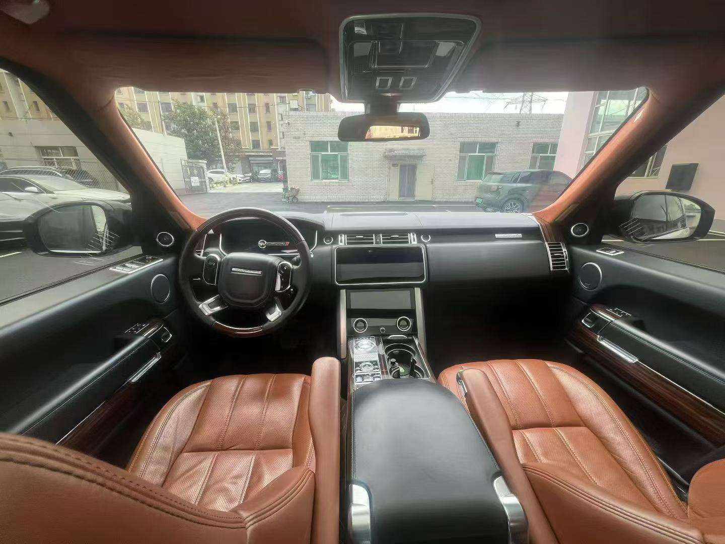 Land Rover Range Rover 2015 Long Wheelbase 4