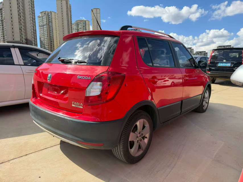 Skoda Fabia 1.6L Automatic 4